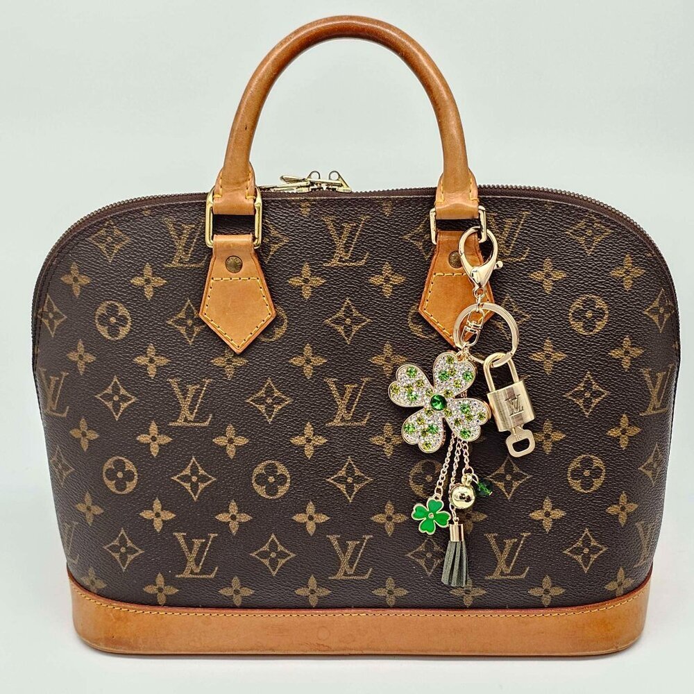 LV Gold Padlock Authentic 🔑 Luxury Bag Charm w/ Unbranded Flower Keychain - Picture 2 of 8